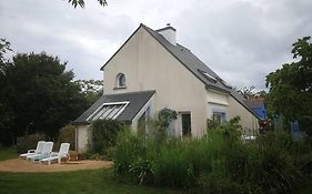 Agréable maison entre plage (900m) et forêt (600m)